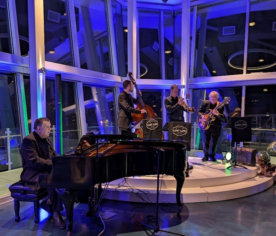 Lust Life Jazz Band Live at Victoria International Marina